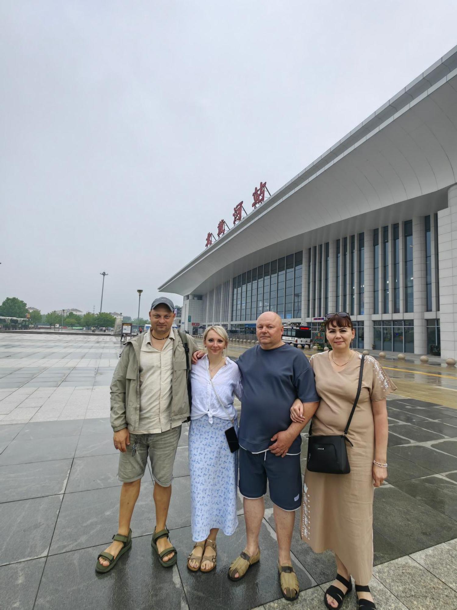 Guixu Huatang Homestay 秦皇島市 エクステリア 写真